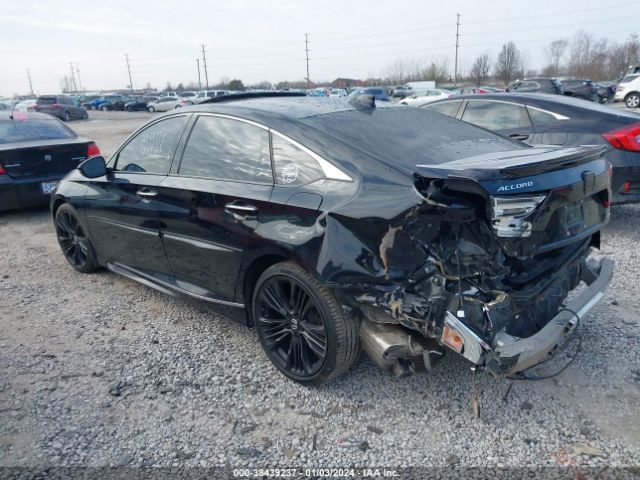 Photo 2 VIN: 1HGCV1F90JA013211 - HONDA ACCORD 