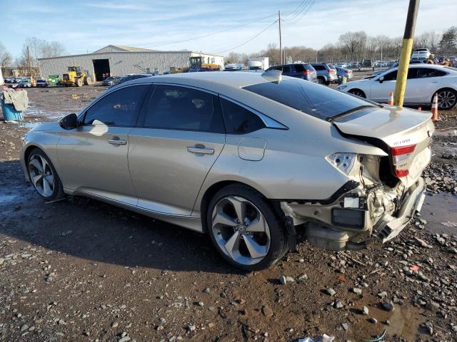 Photo 1 VIN: 1HGCV1F90JA077555 - HONDA ACCORD TOU 