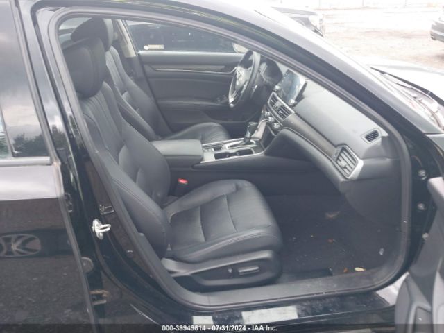 Photo 4 VIN: 1HGCV1F90JA094498 - HONDA ACCORD 