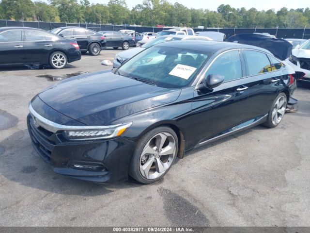 Photo 1 VIN: 1HGCV1F91JA045150 - HONDA ACCORD 