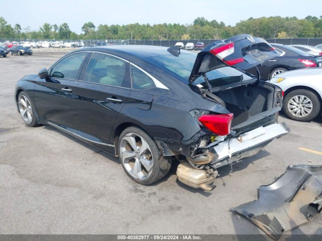 Photo 2 VIN: 1HGCV1F91JA045150 - HONDA ACCORD 