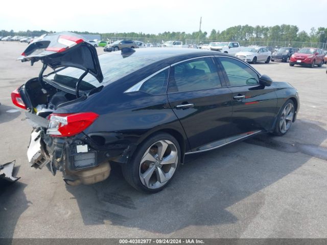 Photo 3 VIN: 1HGCV1F91JA045150 - HONDA ACCORD 