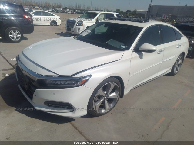 Photo 1 VIN: 1HGCV1F91JA068427 - HONDA ACCORD SEDAN 