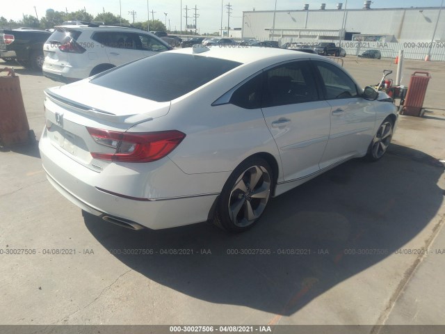 Photo 3 VIN: 1HGCV1F91JA068427 - HONDA ACCORD SEDAN 