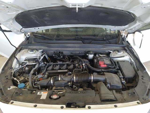 Photo 6 VIN: 1HGCV1F91JA144051 - HONDA ACCORD TOU 