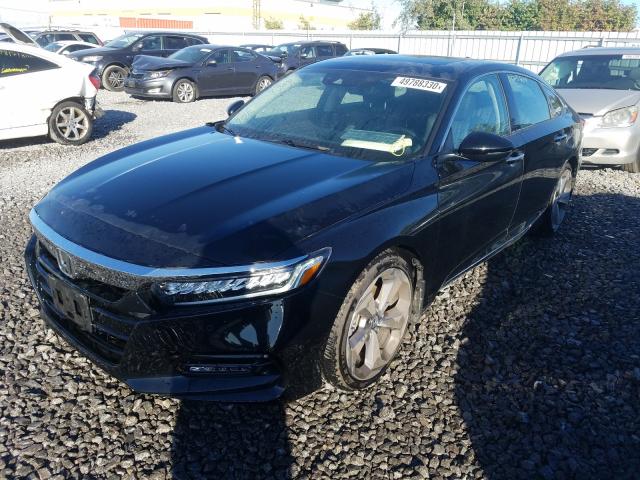 Photo 1 VIN: 1HGCV1F91JA801799 - HONDA ACCORD TOU 