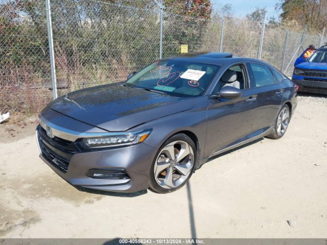 Photo 1 VIN: 1HGCV1F92JA003022 - HONDA ACCORD 