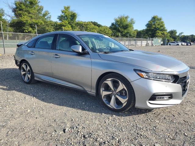 Photo 3 VIN: 1HGCV1F92JA086189 - HONDA ACCORD TOU 