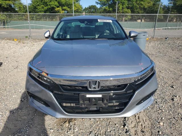 Photo 4 VIN: 1HGCV1F92JA086189 - HONDA ACCORD TOU 