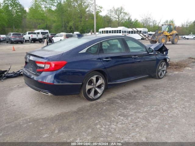 Photo 3 VIN: 1HGCV1F92JA113634 - HONDA ACCORD 