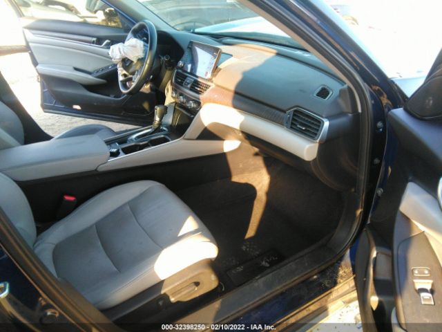 Photo 4 VIN: 1HGCV1F93JA098321 - HONDA ACCORD SEDAN 