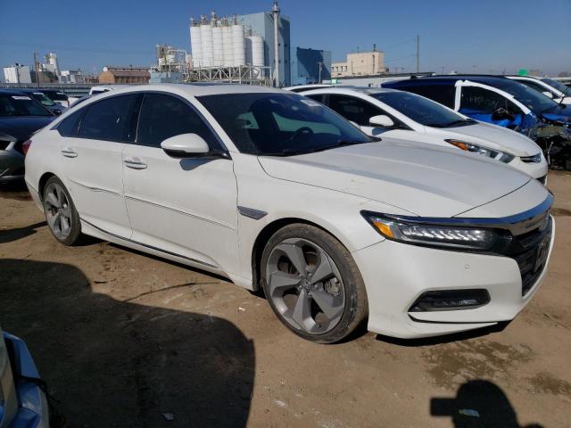 Photo 3 VIN: 1HGCV1F94JA089241 - HONDA ACCORD 