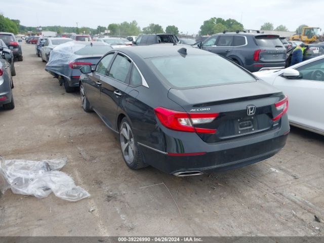 Photo 2 VIN: 1HGCV1F94JA121895 - HONDA ACCORD 