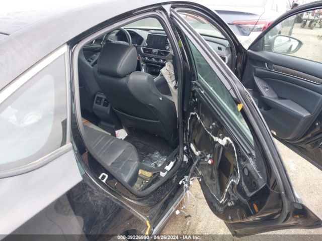 Photo 7 VIN: 1HGCV1F94JA121895 - HONDA ACCORD 