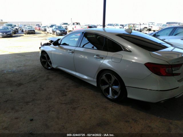 Photo 2 VIN: 1HGCV1F94JA153696 - HONDA ACCORD SEDAN 