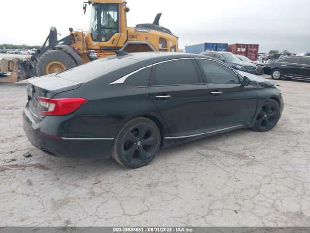 Photo 3 VIN: 1HGCV1F96JA005579 - HONDA ACCORD 