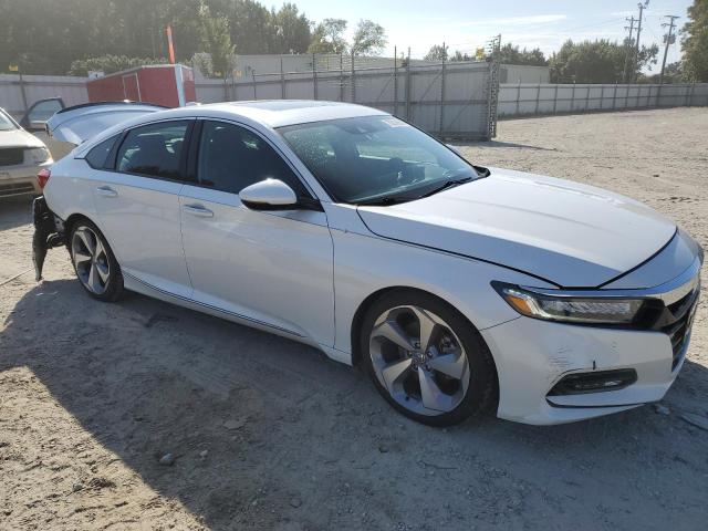 Photo 3 VIN: 1HGCV1F96JA108386 - HONDA ACCORD TOU 