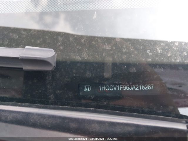 Photo 8 VIN: 1HGCV1F96JA218287 - HONDA ACCORD 