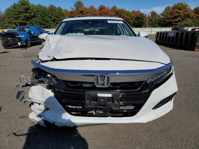 Photo 4 VIN: 1HGCV1F97JA004117 - HONDA ACCORD 