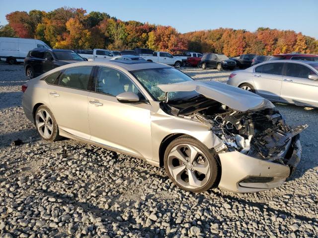 Photo 3 VIN: 1HGCV1F98JA015644 - HONDA ACCORD TOU 