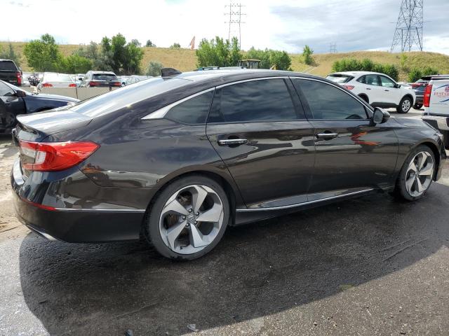 Photo 2 VIN: 1HGCV1F99JA163897 - HONDA ACCORD TOU 