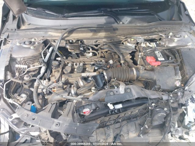 Photo 9 VIN: 1HGCV1F9XJA005214 - HONDA ACCORD 