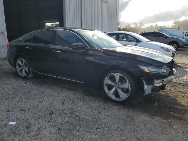 Photo 3 VIN: 1HGCV1F9XJA006783 - HONDA ACCORD TOU 