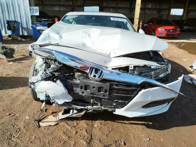 Photo 4 VIN: 1HGCV1F9XJA026774 - HONDA ACCORD TOU 