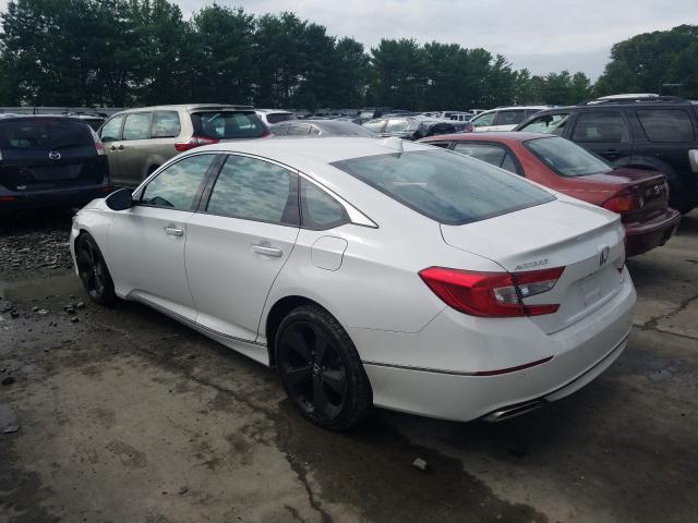 Photo 2 VIN: 1HGCV1F9XJA066336 - HONDA ACCORD TOU 