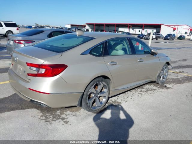 Photo 3 VIN: 1HGCV1F9XJA139429 - HONDA ACCORD 