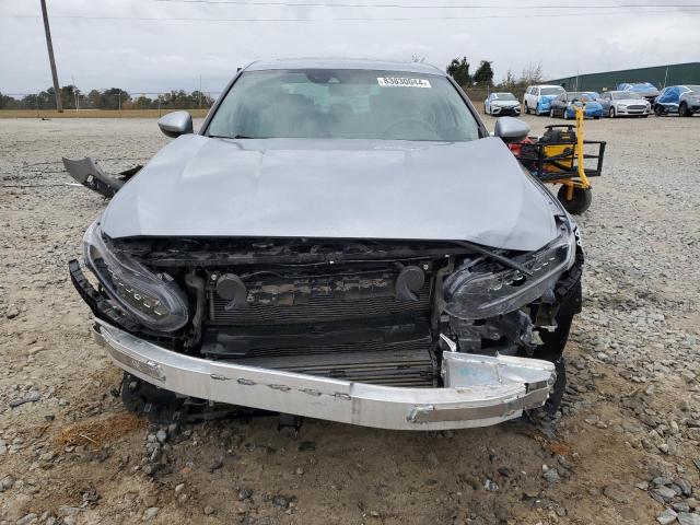 Photo 4 VIN: 1HGCV1F9XJA144582 - HONDA ACCORD TOU 