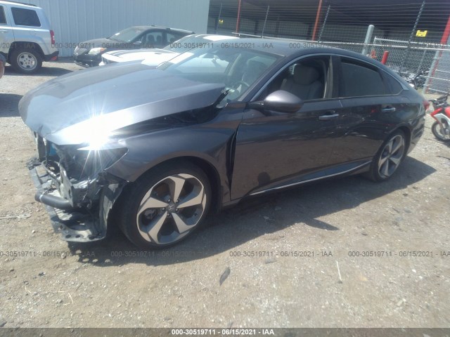 Photo 1 VIN: 1HGCV1F9XJA173595 - HONDA ACCORD SEDAN 