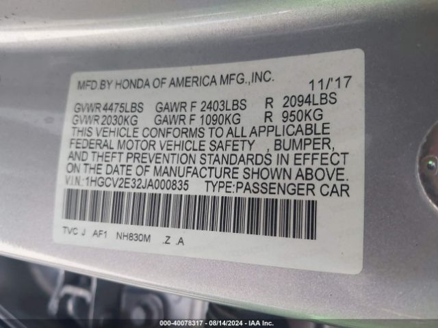 Photo 8 VIN: 1HGCV2E32JA000835 - HONDA ACCORD 