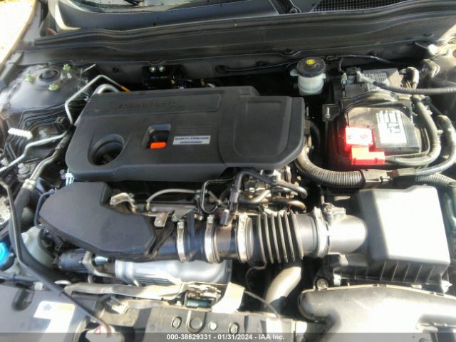 Photo 9 VIN: 1HGCV2F30KA019979 - HONDA ACCORD 