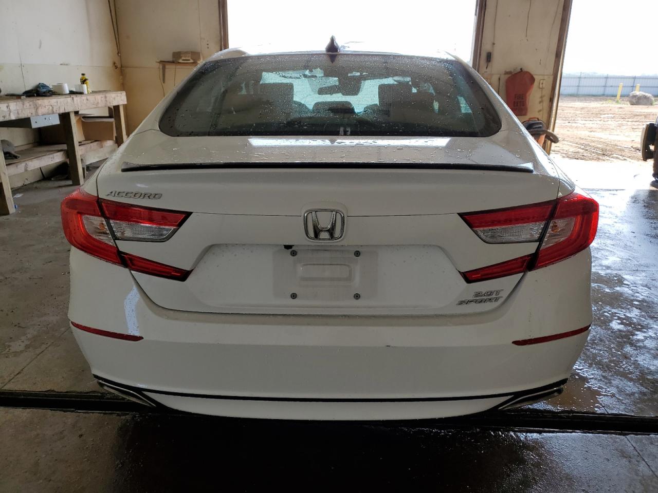 Photo 5 VIN: 1HGCV2F30MA014266 - HONDA ACCORD 