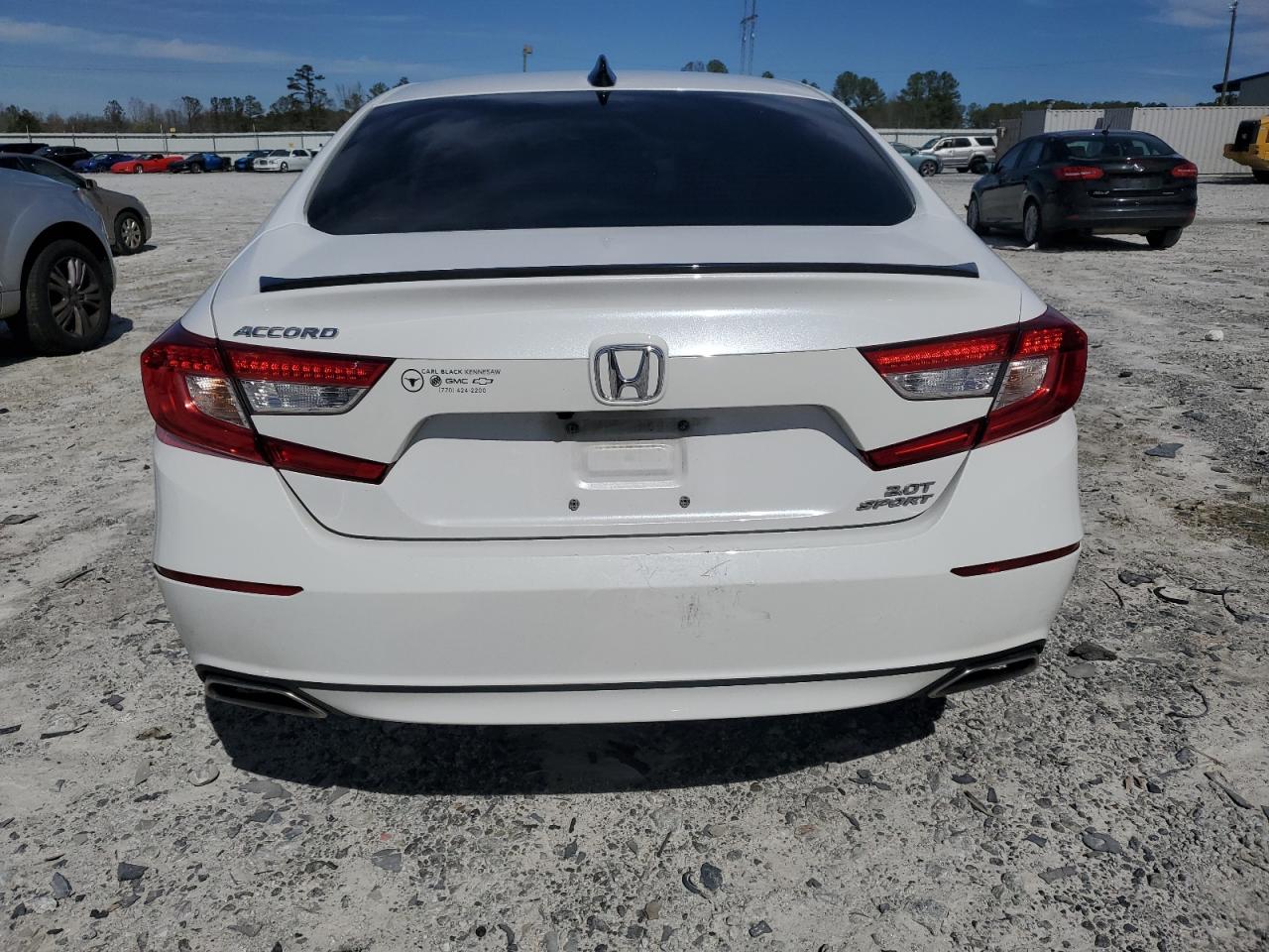 Photo 5 VIN: 1HGCV2F30MA020777 - HONDA ACCORD 