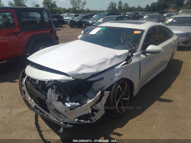 Photo 1 VIN: 1HGCV2F32JA022400 - HONDA ACCORD SEDAN 