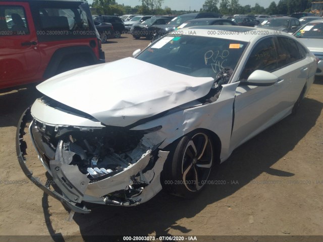 Photo 5 VIN: 1HGCV2F32JA022400 - HONDA ACCORD SEDAN 