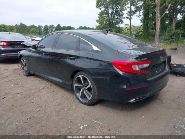 Photo 2 VIN: 1HGCV2F32JA031792 - HONDA ACCORD 