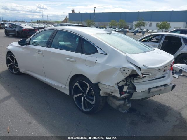 Photo 2 VIN: 1HGCV2F32JA045725 - HONDA ACCORD 