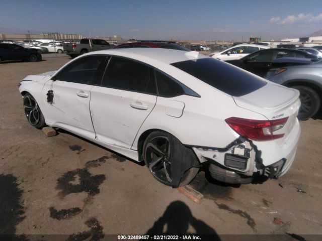 Photo 2 VIN: 1HGCV2F32JA053128 - HONDA ACCORD SEDAN 