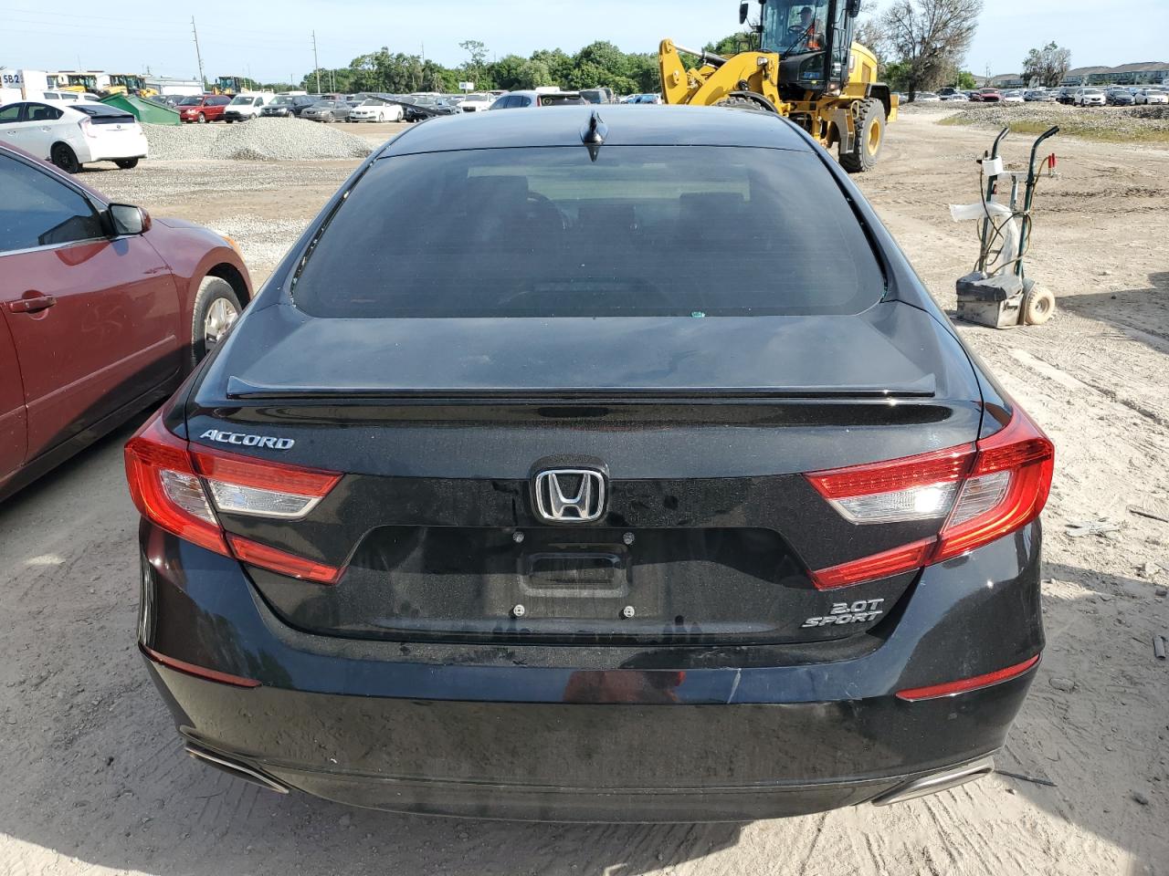 Photo 5 VIN: 1HGCV2F32MA010848 - HONDA ACCORD 