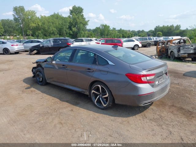 Photo 2 VIN: 1HGCV2F33JA016699 - HONDA ACCORD 