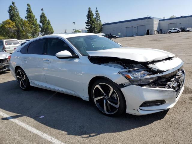 Photo 3 VIN: 1HGCV2F33JA017318 - HONDA ACCORD SPO 