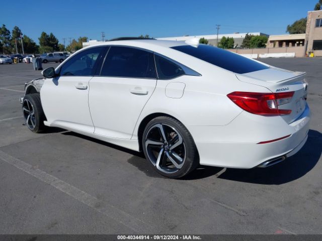 Photo 2 VIN: 1HGCV2F33JA026293 - HONDA ACCORD 