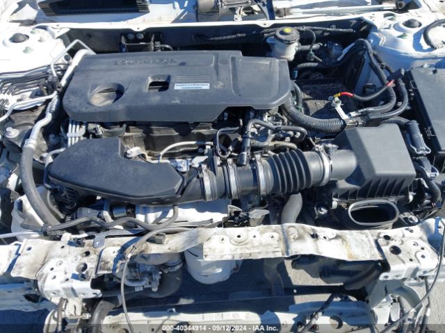 Photo 9 VIN: 1HGCV2F33JA026293 - HONDA ACCORD 