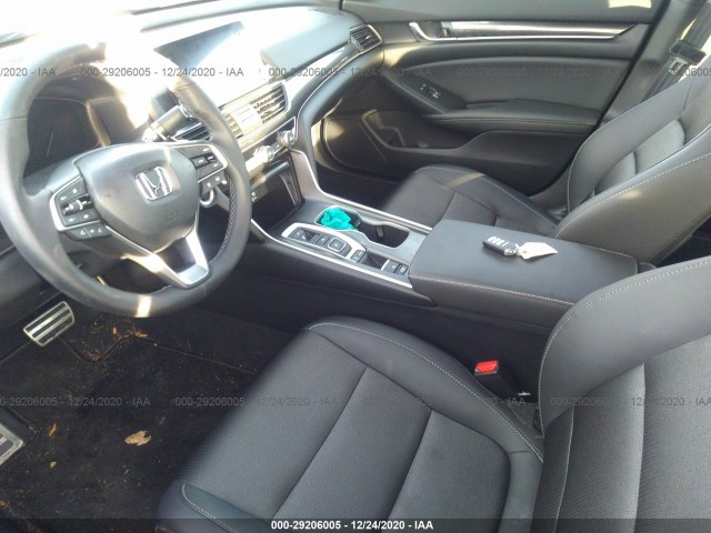 Photo 4 VIN: 1HGCV2F33KA024268 - HONDA ACCORD SEDAN 