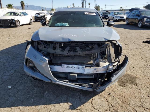 Photo 4 VIN: 1HGCV2F33MA025410 - HONDA ACCORD 