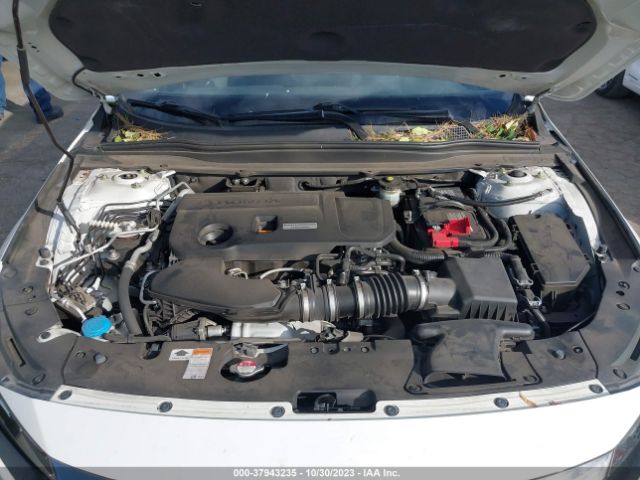 Photo 9 VIN: 1HGCV2F34JA049663 - HONDA ACCORD SEDAN 