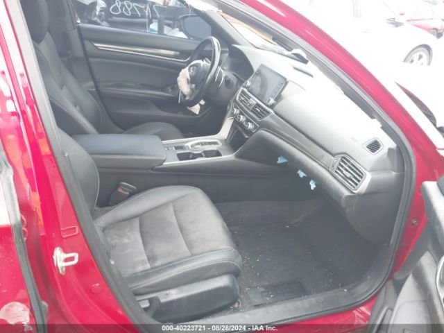 Photo 4 VIN: 1HGCV2F34KA024604 - HONDA ACCORD 